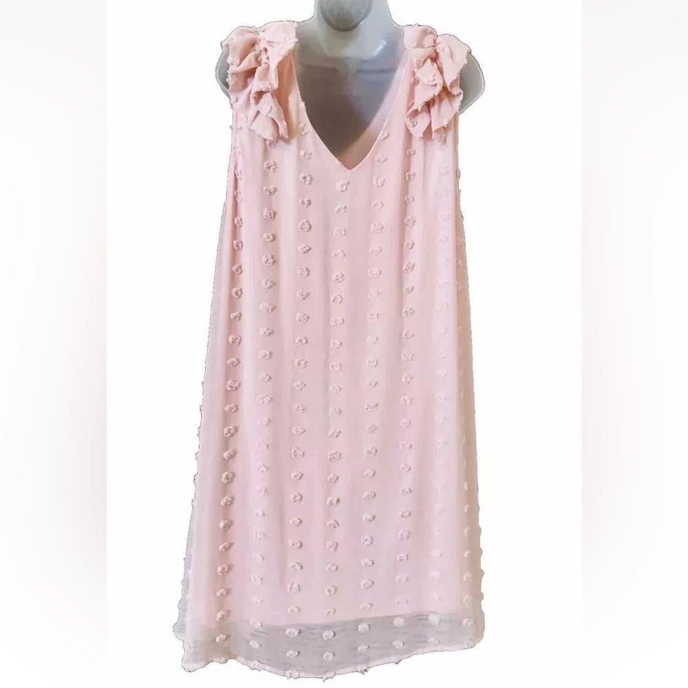 Pink Ruffle-Shoulder Textured Shift Dress - Picture 2 of 9